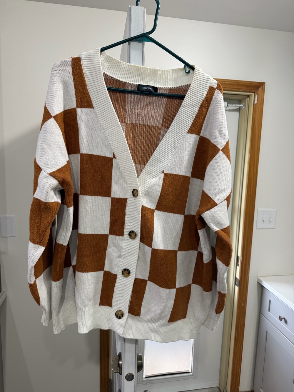 Checkerboard Button-Front Cardigan Sweater - Cream & Brown